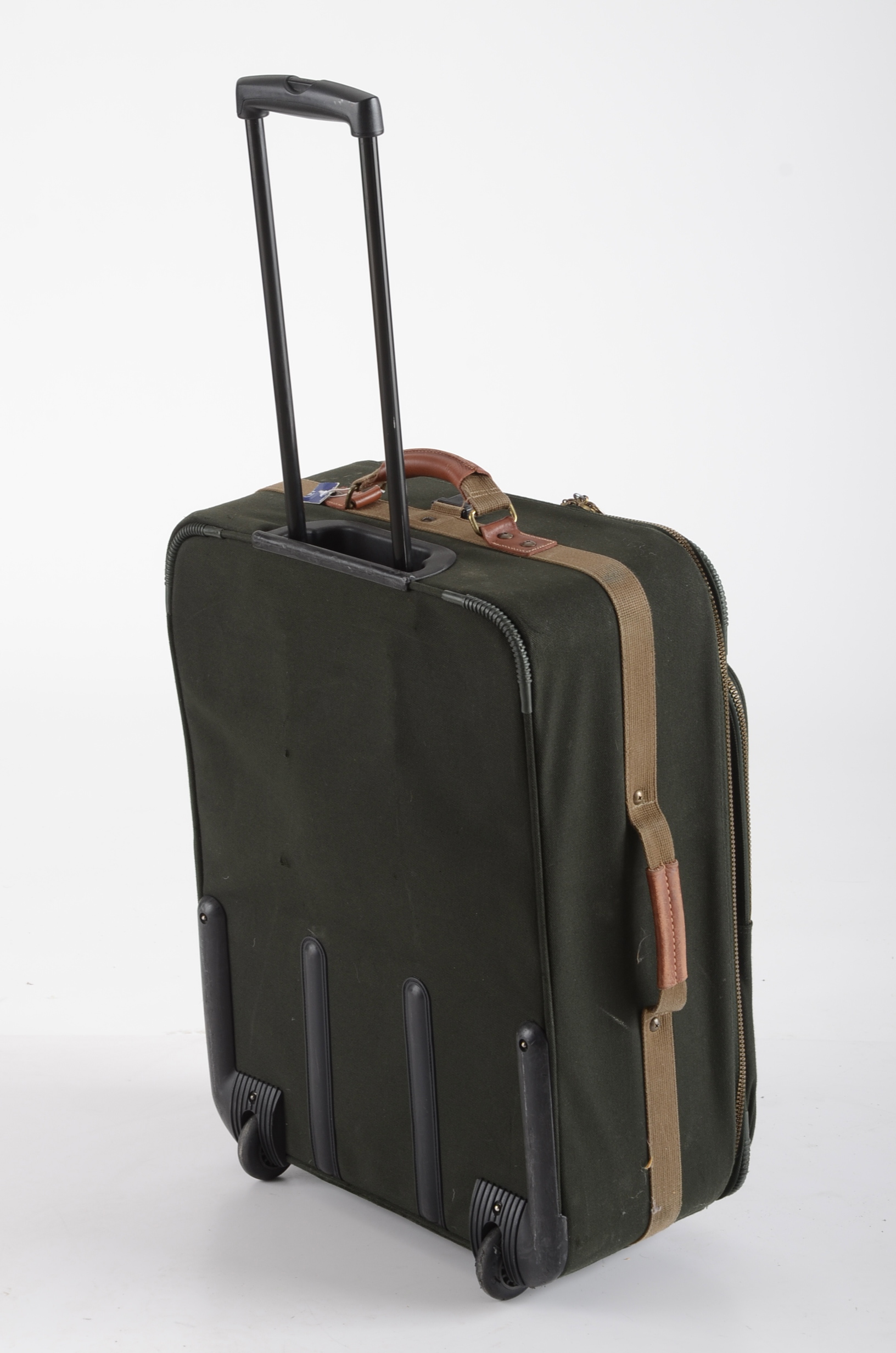 Two Piece Dakota Luggage Set EBTH