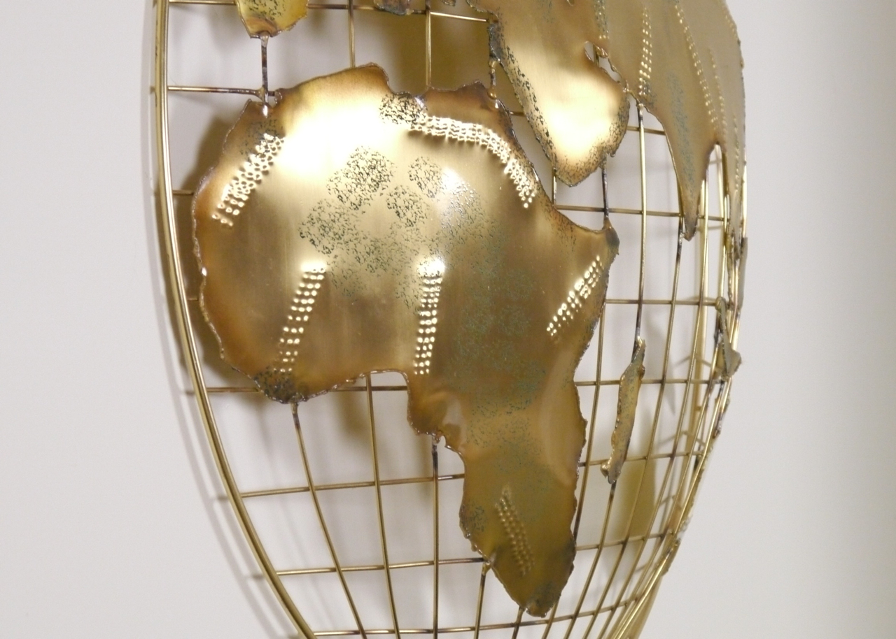 Pair of Gold Tone World Globe Metal Wall Art EBTH