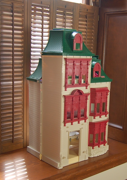 fisher price victorian dollhouse