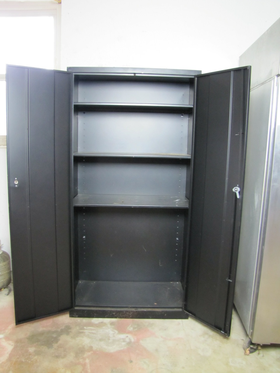 Black Metal Office EBTH