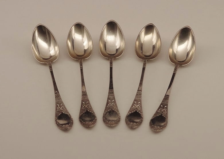 Dating antique silver spoons How to read silverplate marks. 20190826