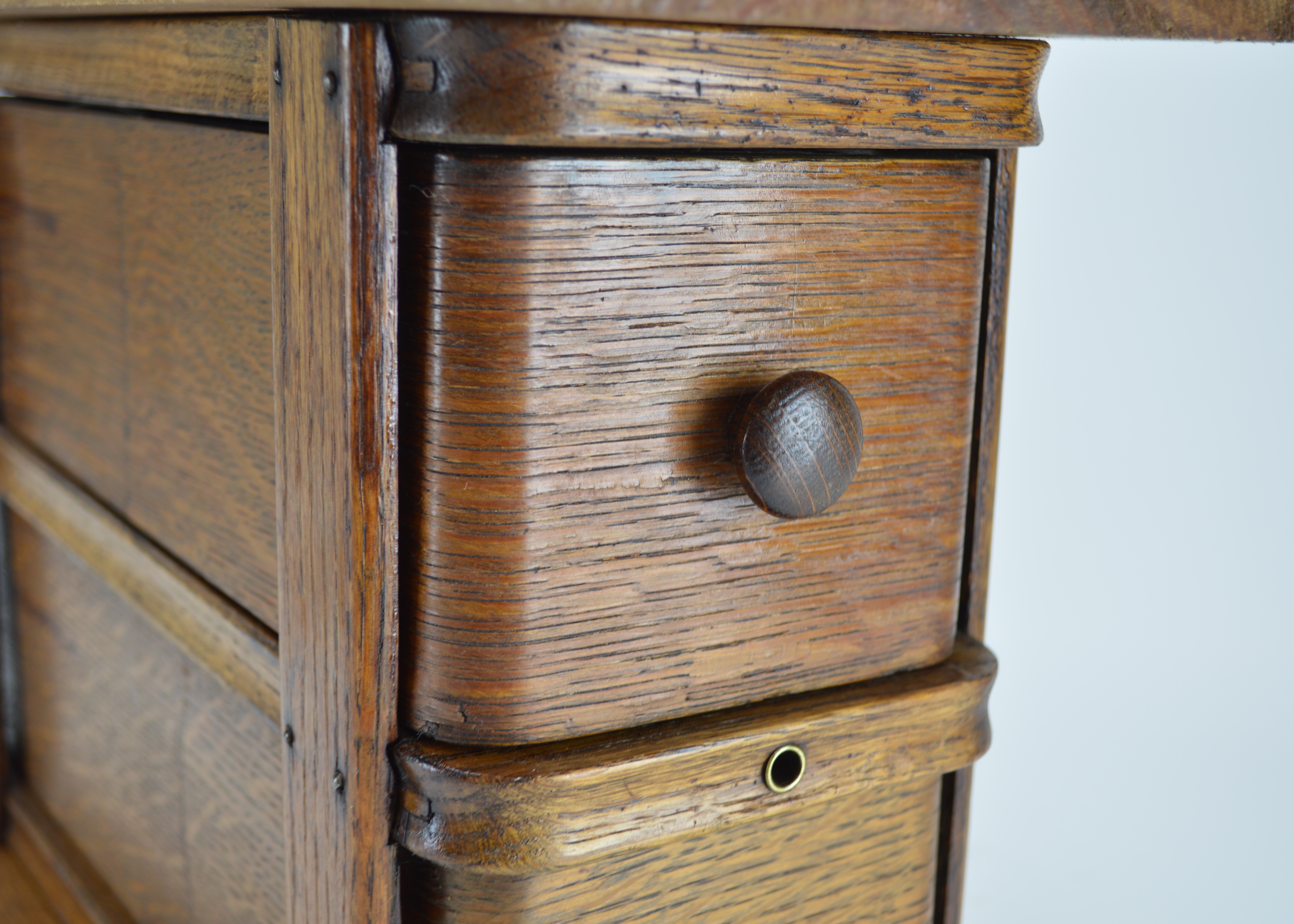 Repurposed Sewing Machine Drawers | EBTH