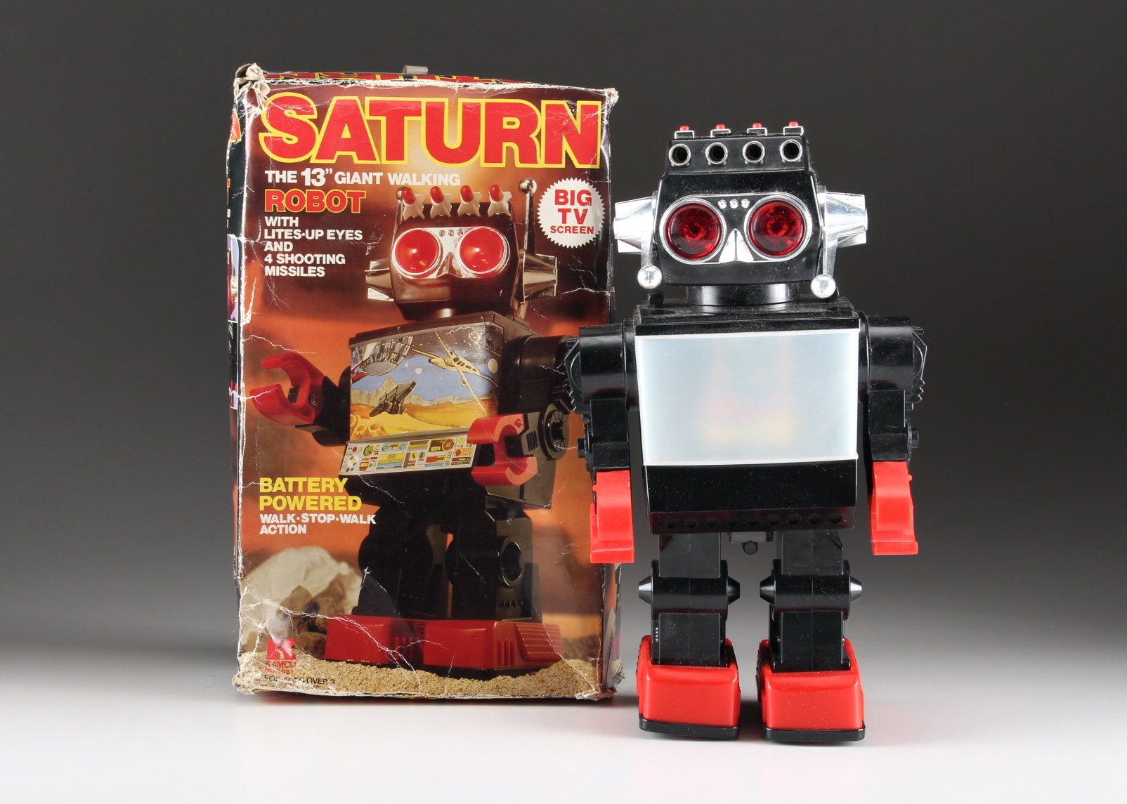 saturn robot toy
