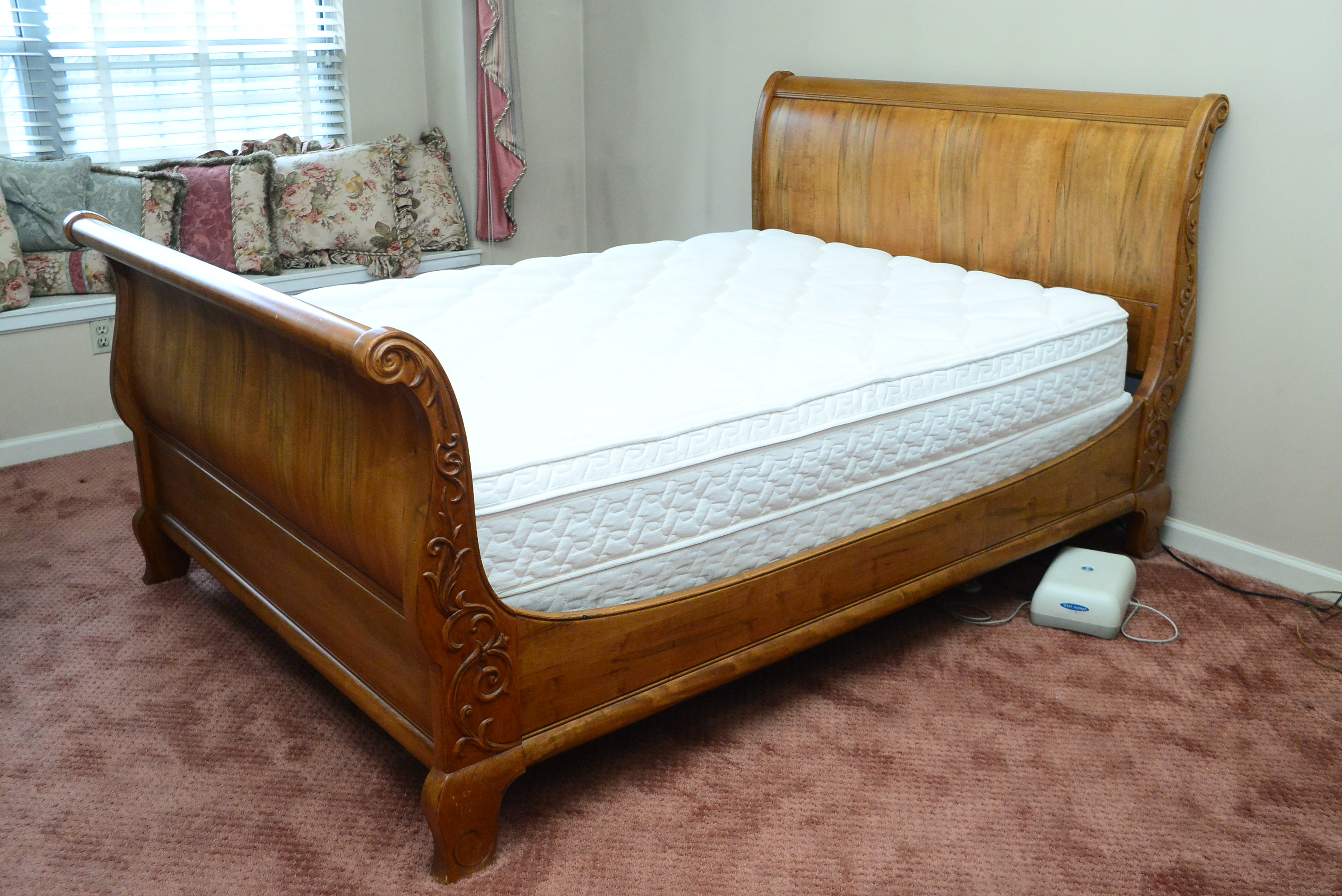 Queen Size Ethan Allen French Country Maple Sleigh Bed EBTH