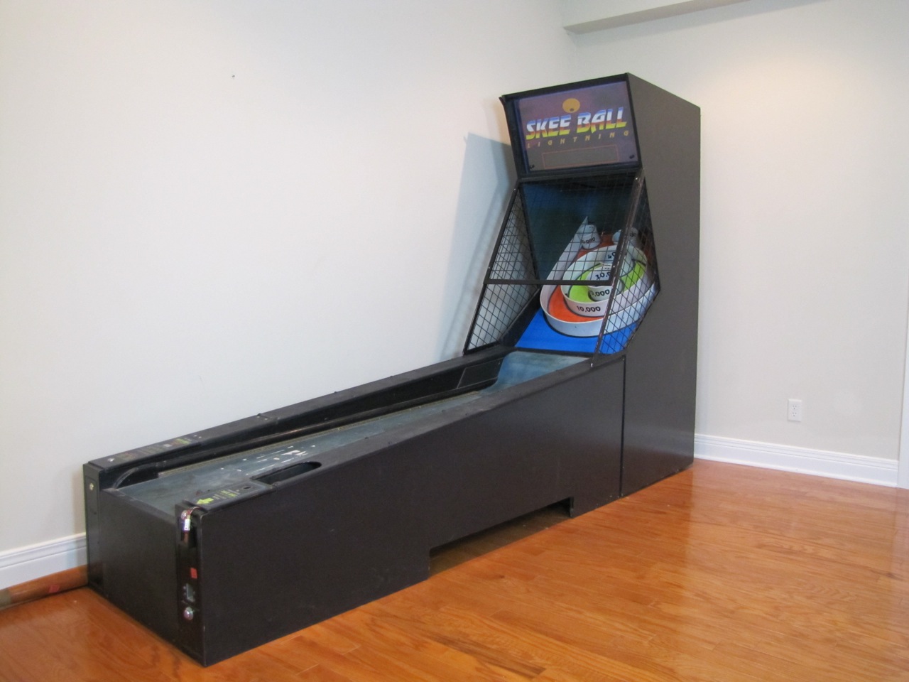 Skee Ball Lightning Arcade Game EBTH