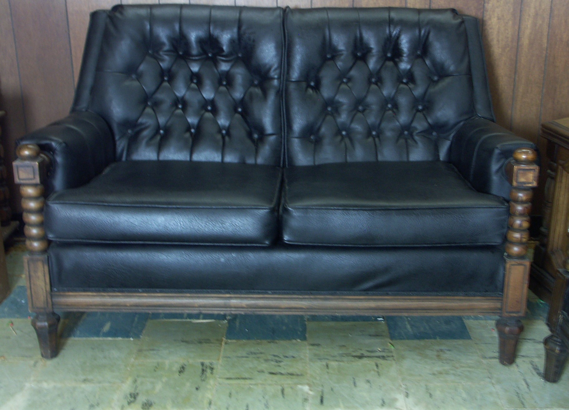 DeVille Furniture Modern Black Vinyl Sofa and Loveseat with Table EBTH