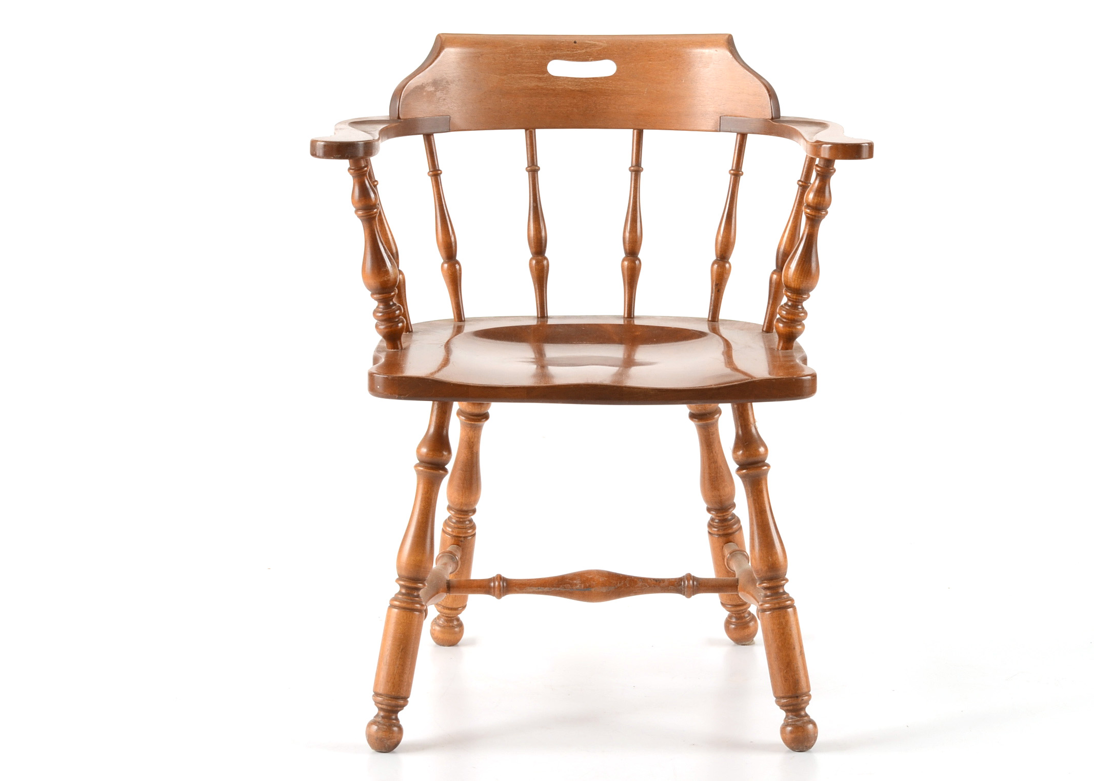 LowBack Windsor Style Captain's Chair EBTH