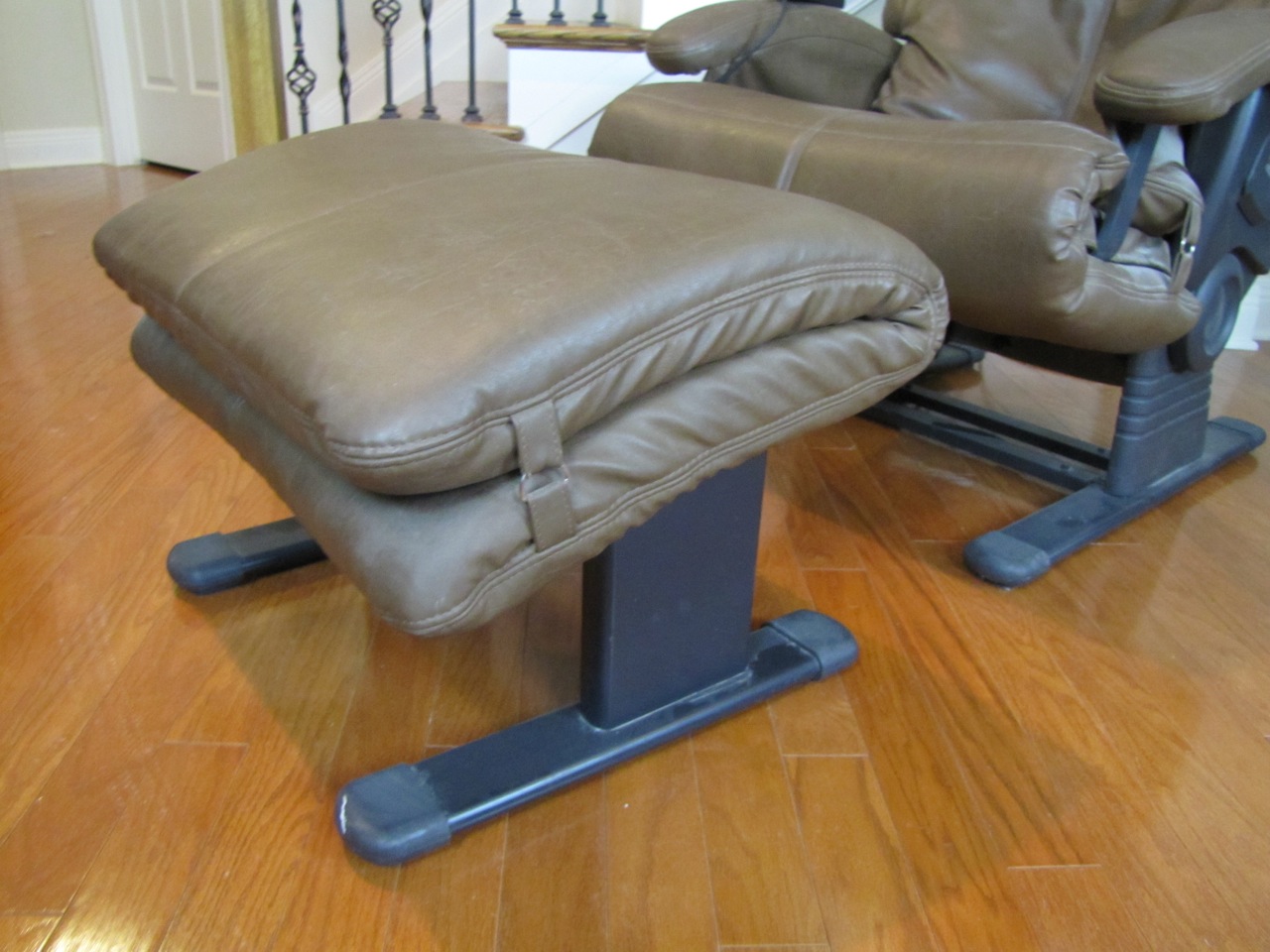 Interactive Health Power Recliner and Massage Chair with ...