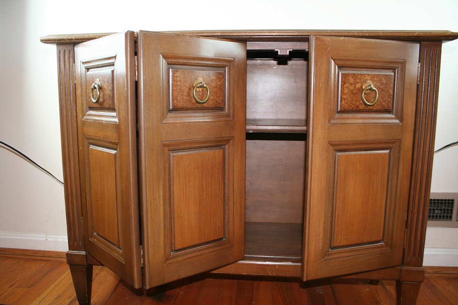 Vintage Marble Top Liquor EBTH