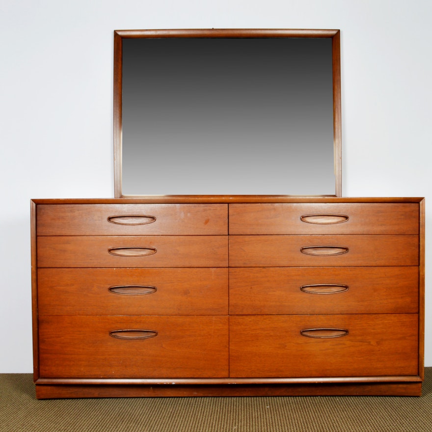 Mid Century Henredon Dresser Ebth