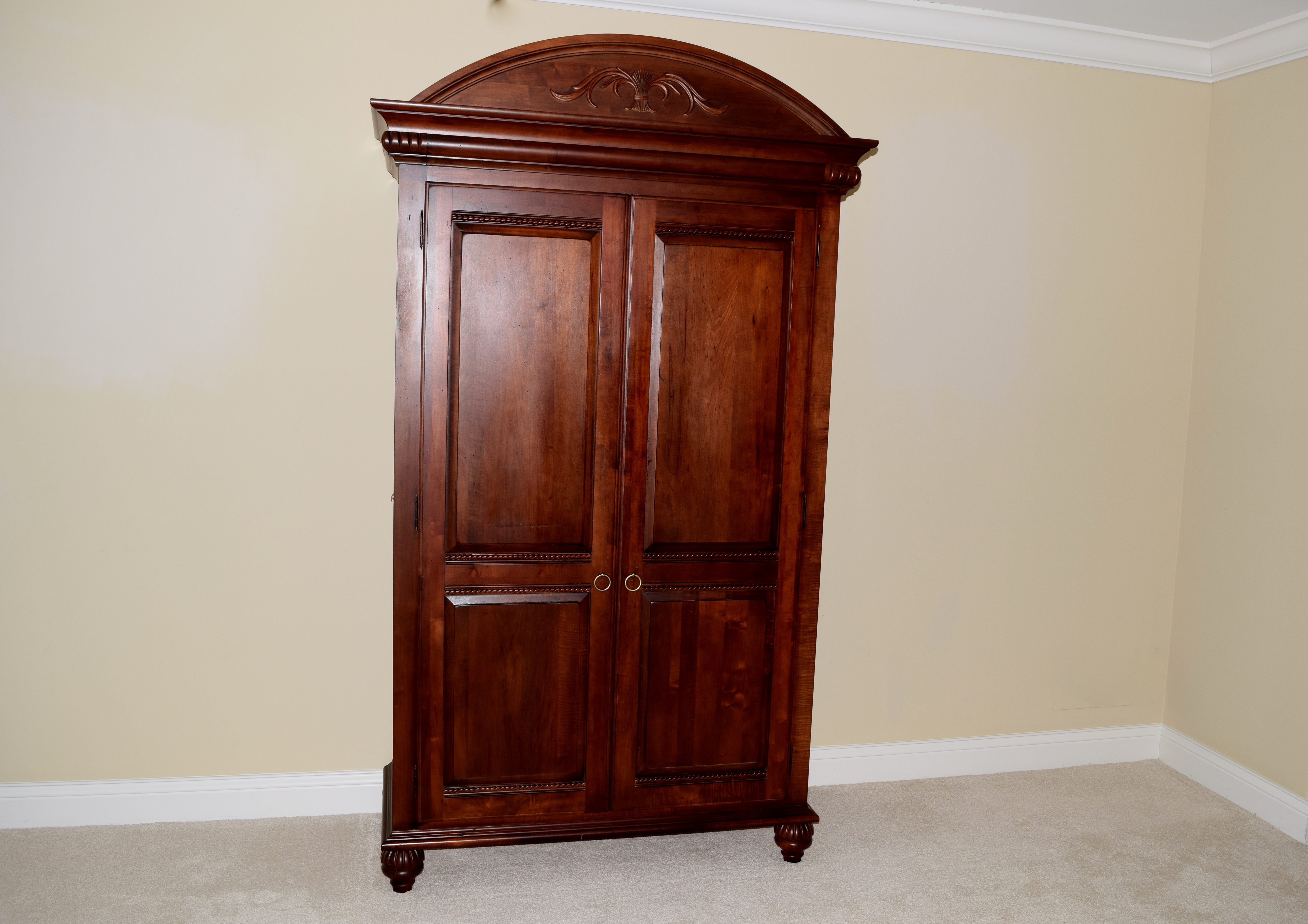 Ethan Allen British Classics Armoire or Entertainment Center EBTH