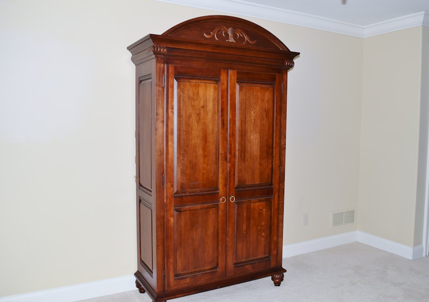 Ethan Allen British Classics Armoire or Entertainment Center : EBTH - Ethan Allen British Classics Armoire or Entertainment Center ...
