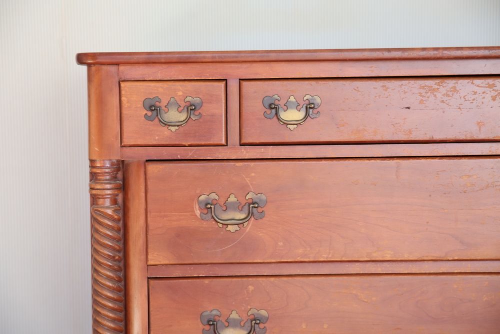 Willett Wildwood Cherry Dresser EBTH