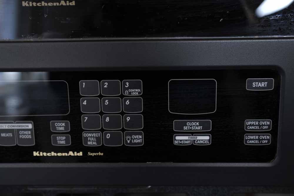 Kitchen Aid "Superba" Double Oven in Black EBTH