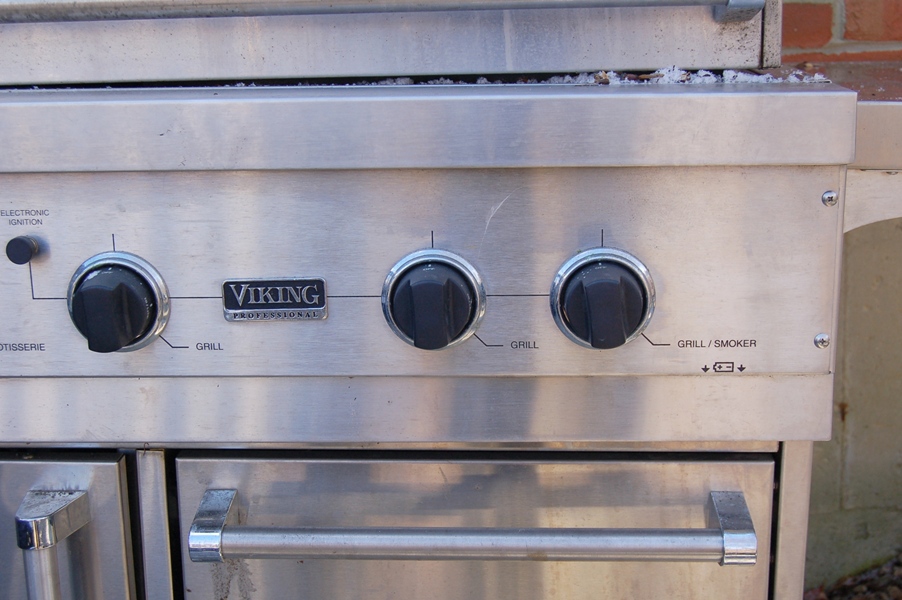 Viking Professional Outdoor Grill EBTH