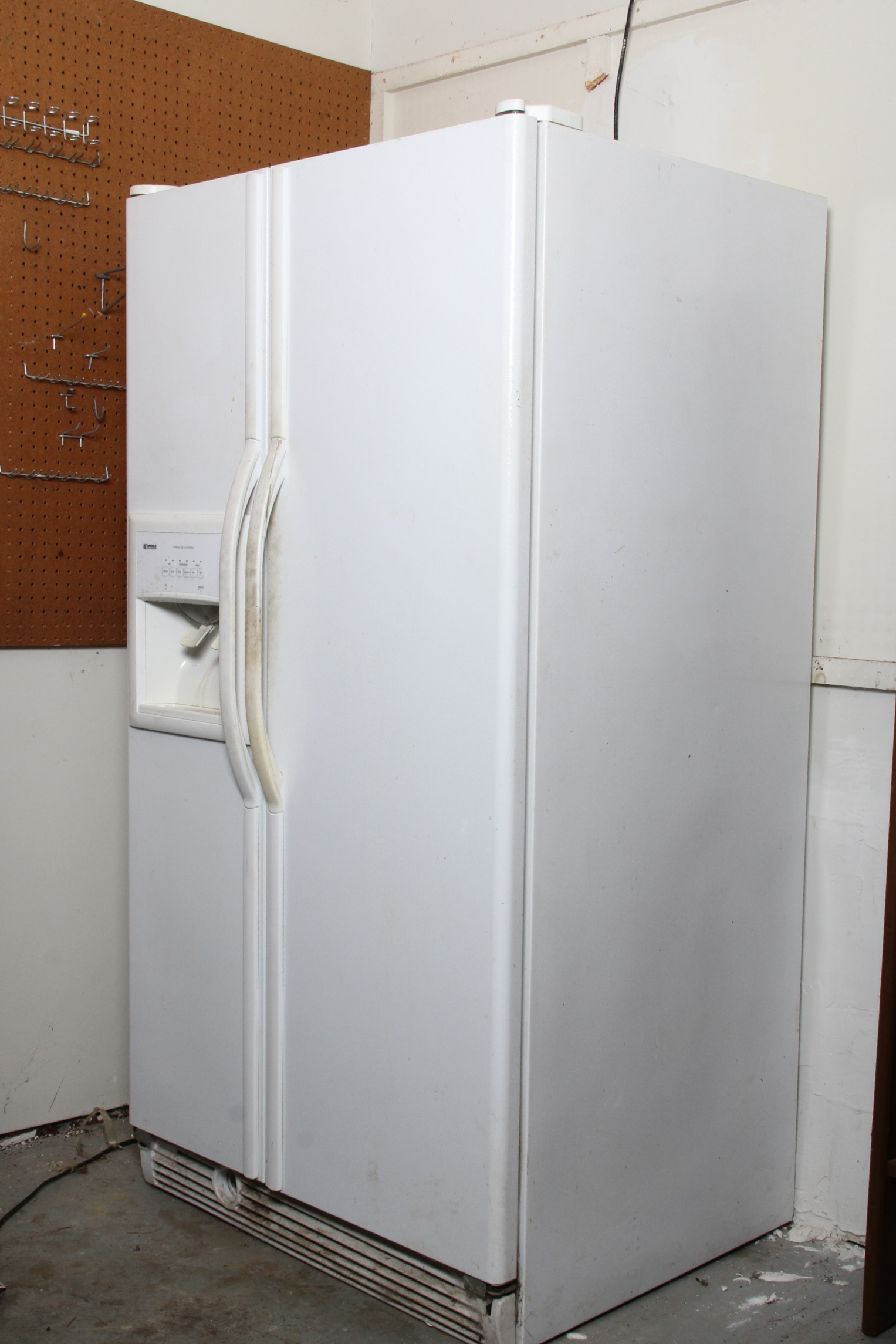 Kenmore White Side by Side Refrigerator EBTH