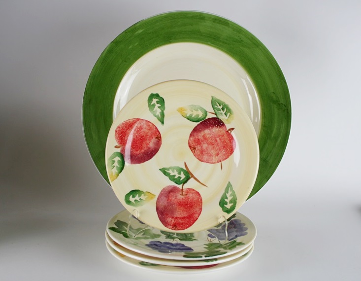 Culinary Arts Studio Collection Dinnerware, TwentySeven Pieces EBTH