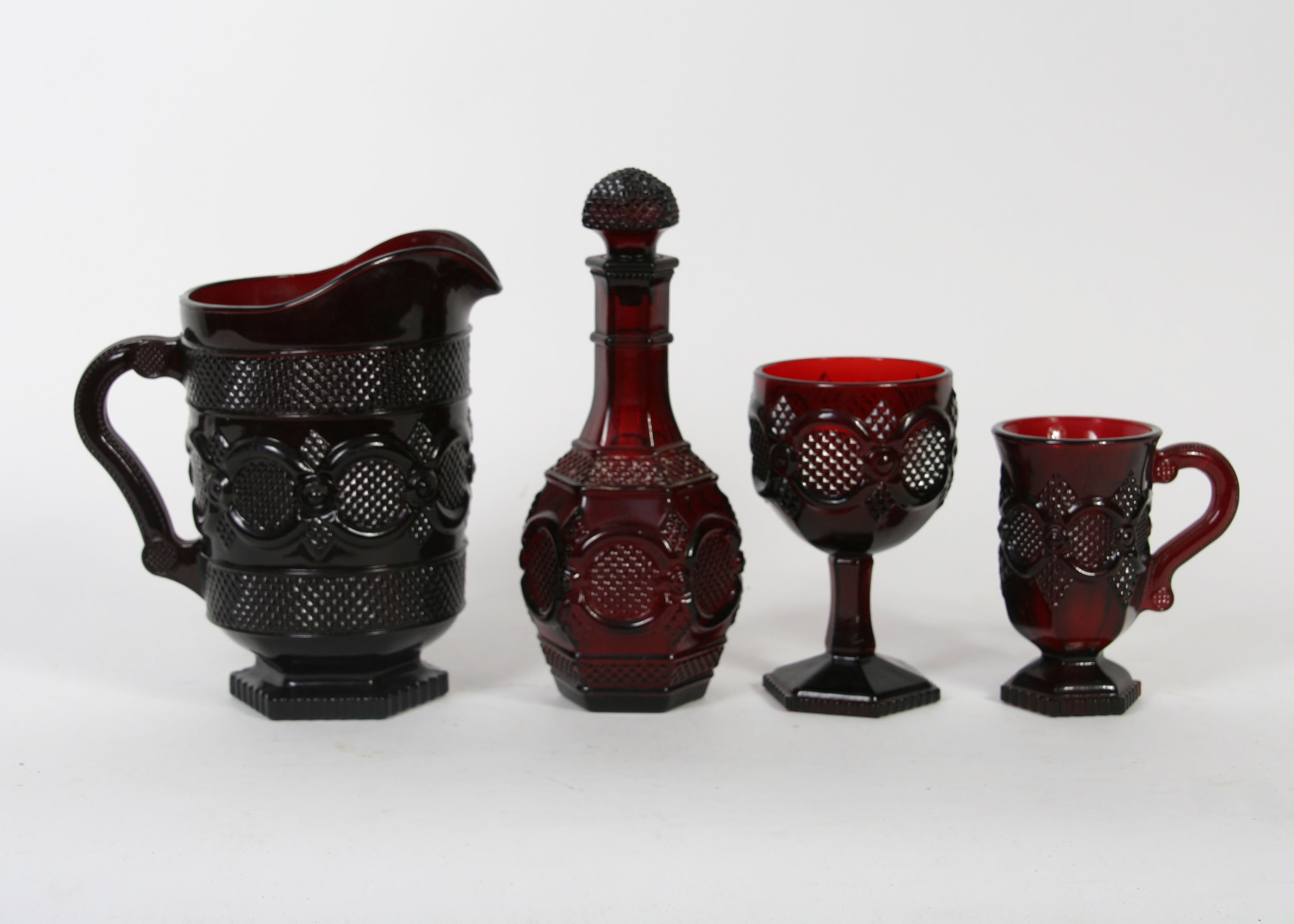 Avon "1876 Cape Cod" Red Glass Dinnerware Collection of 75 Pieces EBTH