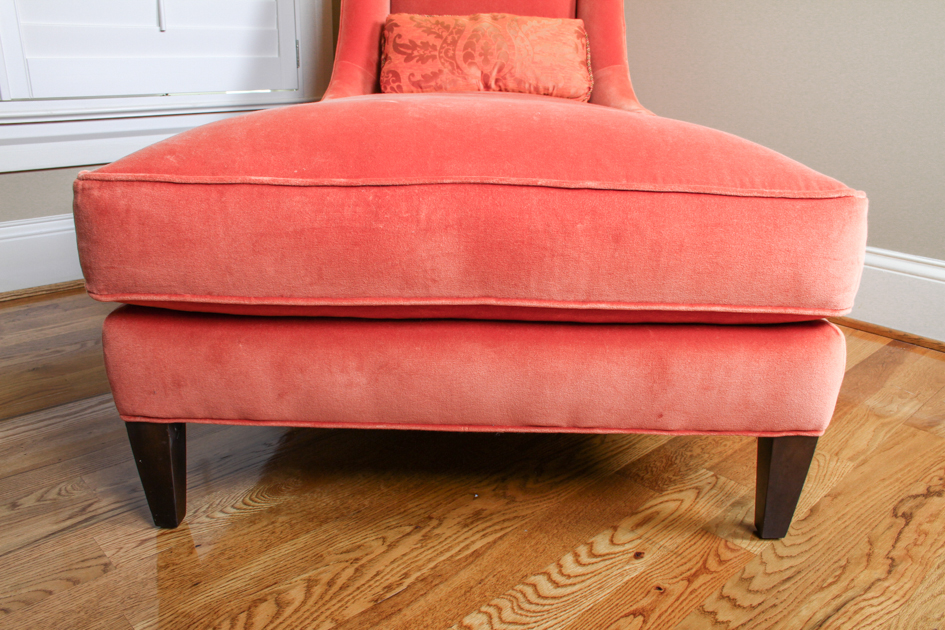 Hickory White Chaise Lounge EBTH