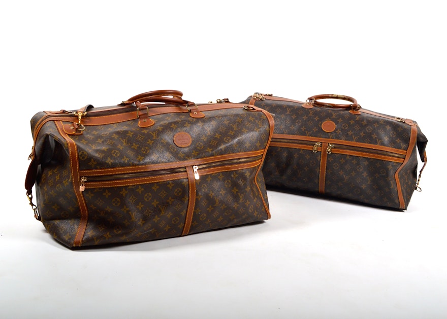 hvorfor ikke en sælger Spiller skak Pair Of Vintage Louis Vuitton Duffel Bags | EBTH