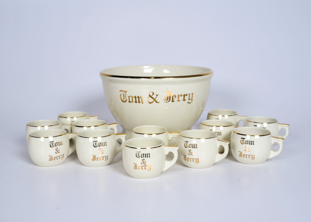 Hall China "Tom and Jerry" Set EBTH