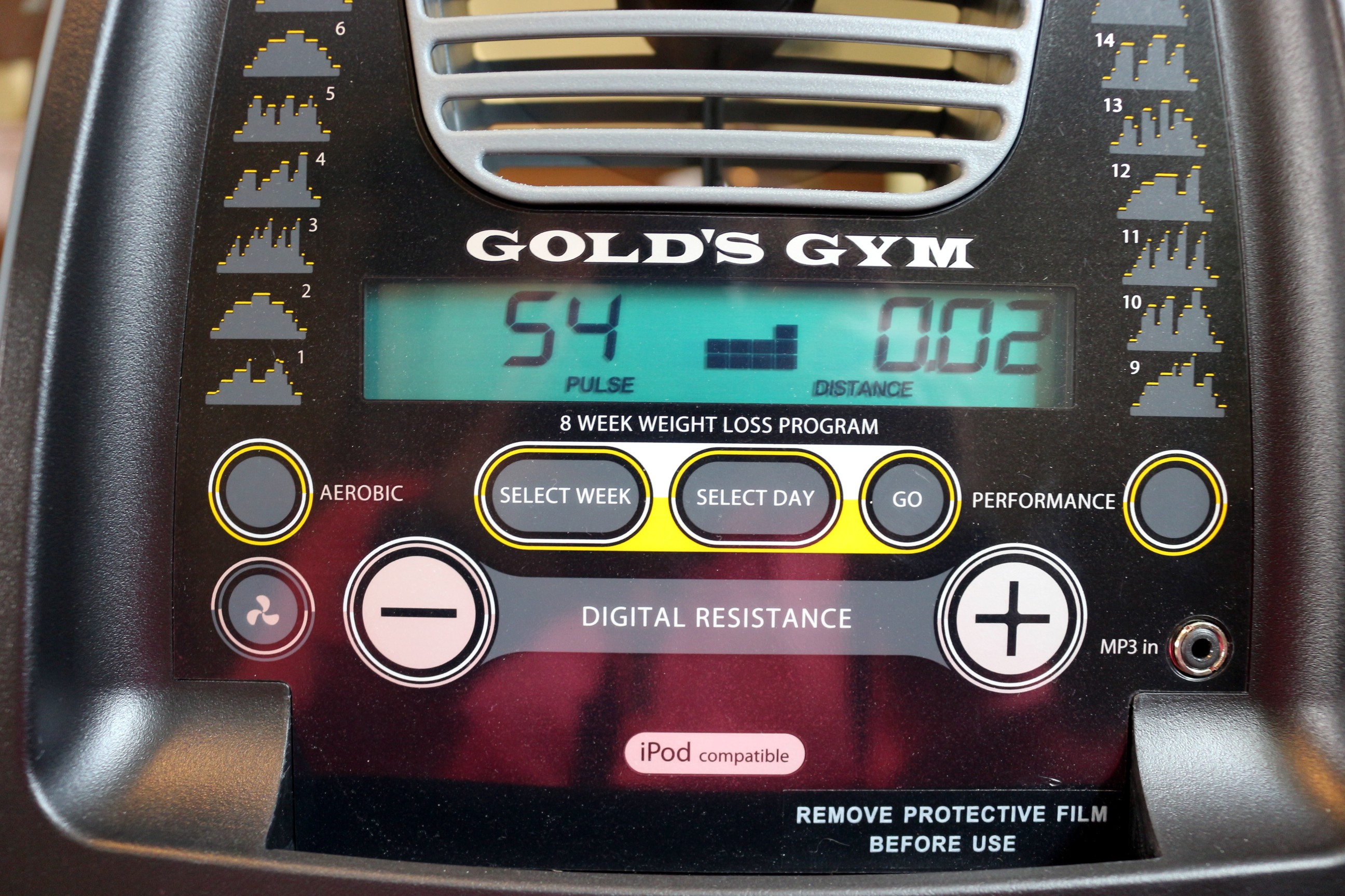 gold's gym 390r recumbent bike