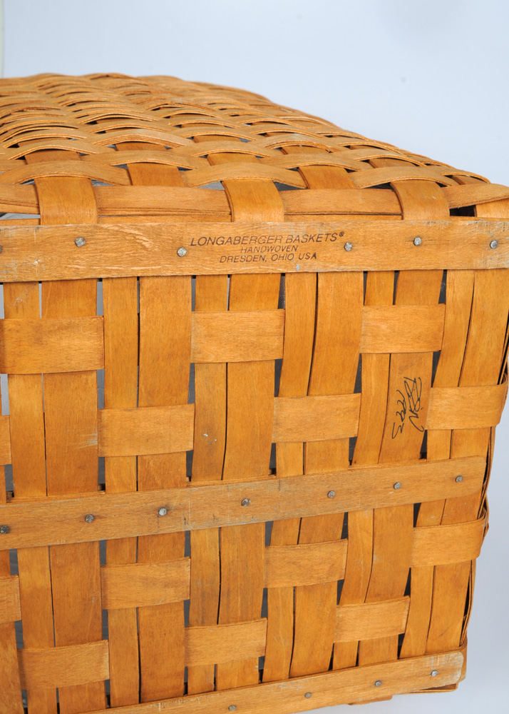 Longaberger Hamper Basket with Liner EBTH