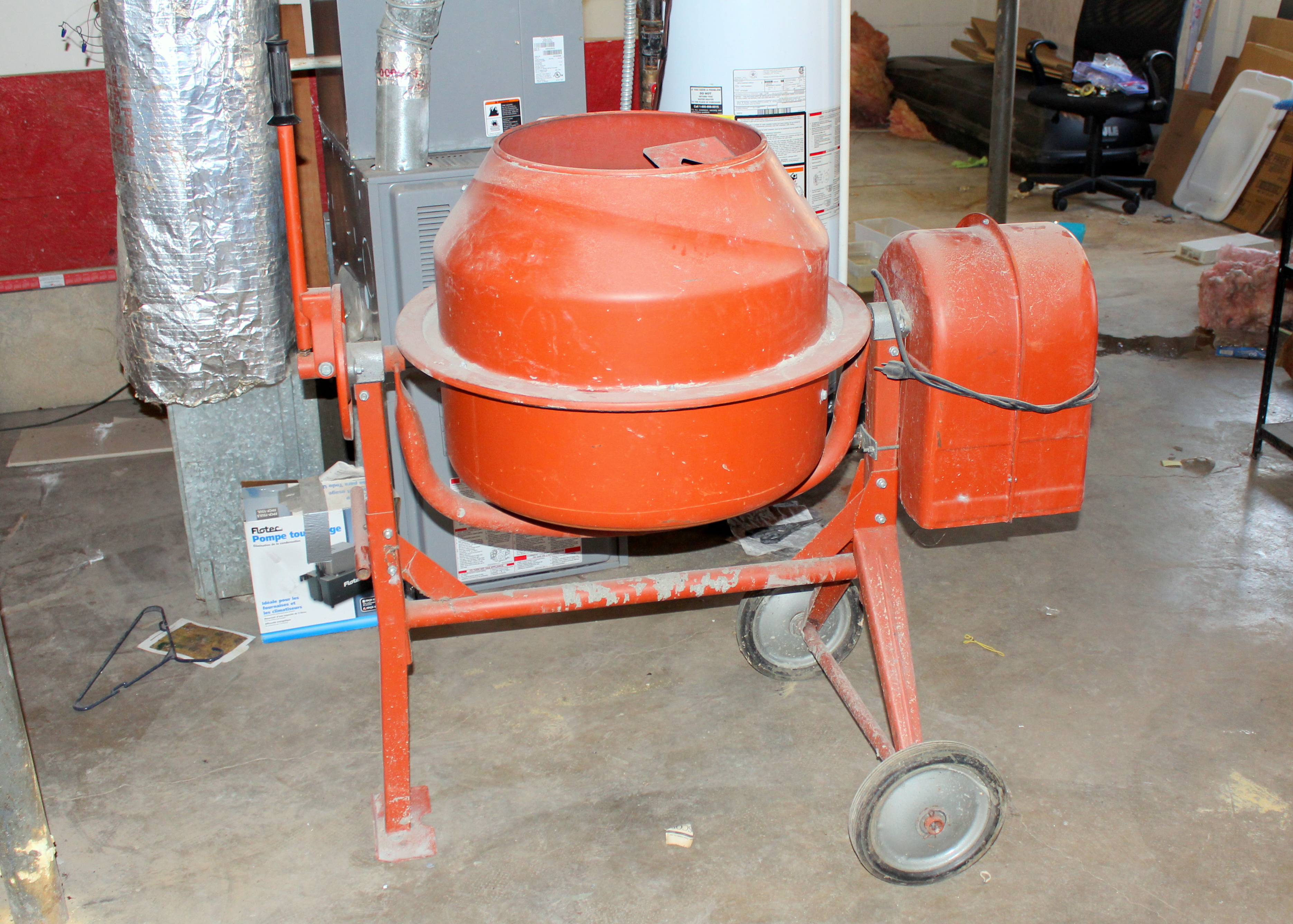 Central Machinery Cement Mixer, Model 31979 EBTH