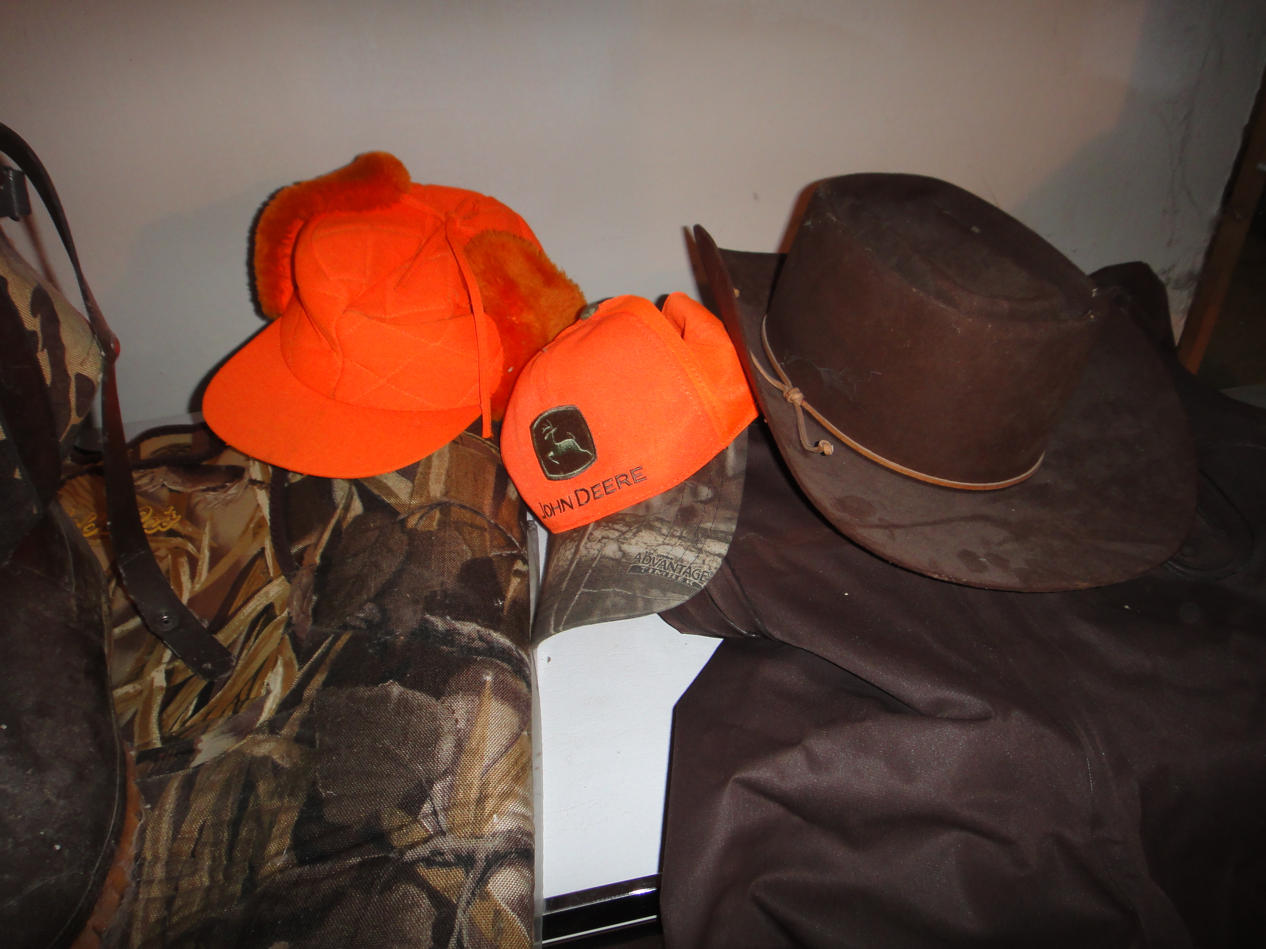 Cabela's & Duxbak Hunting Gear EBTH