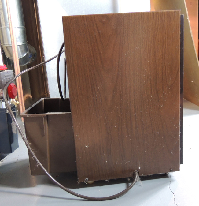 Whirlpool 30 Pint Dehumidifier EBTH