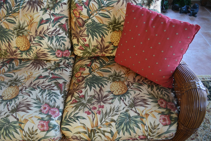 Indoor Natural Wicker Sofa by Lane Venture EBTH