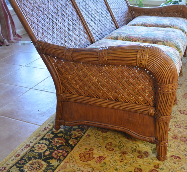 Indoor Natural Wicker Sofa by Lane Venture EBTH
