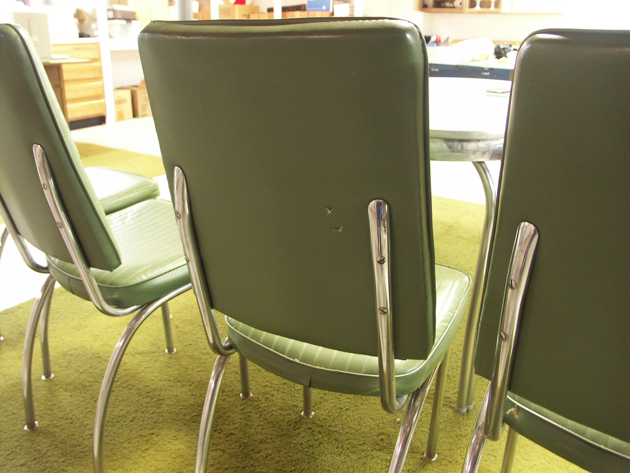 1950's Retro Howell Chrome Table and Four Chairs EBTH