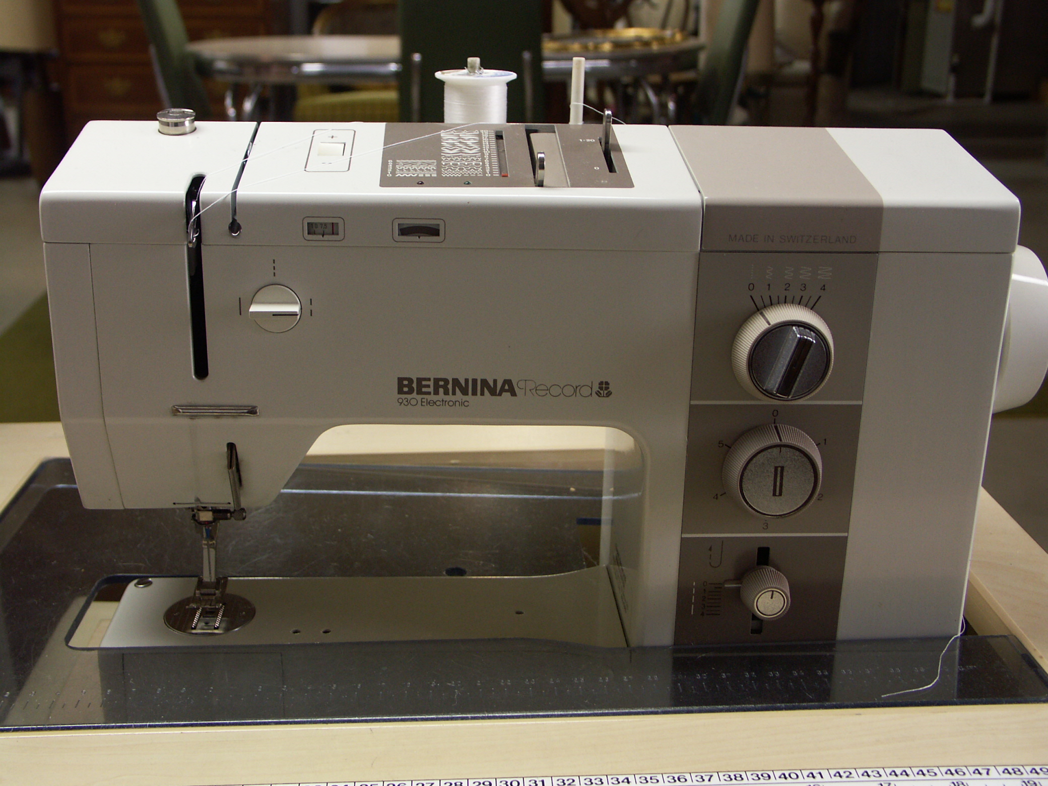Bernina Record 930 Electronic Sewing Machine and EBTH