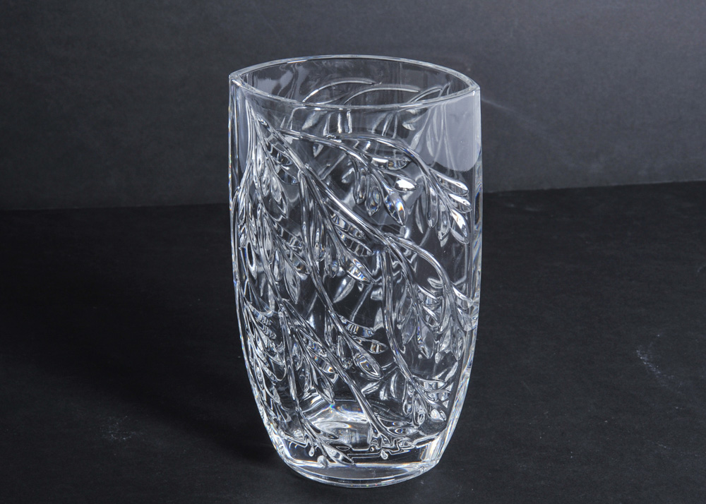 RCR Oneida Crystal Vase EBTH
