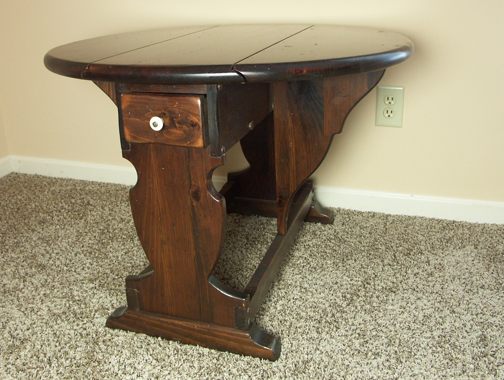 Vintage Ethan Allen Knotty Pine Drop Leaf Side Table EBTH