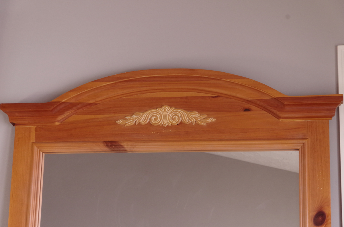 Broyhill "Fontana" Dresser and Mirror EBTH