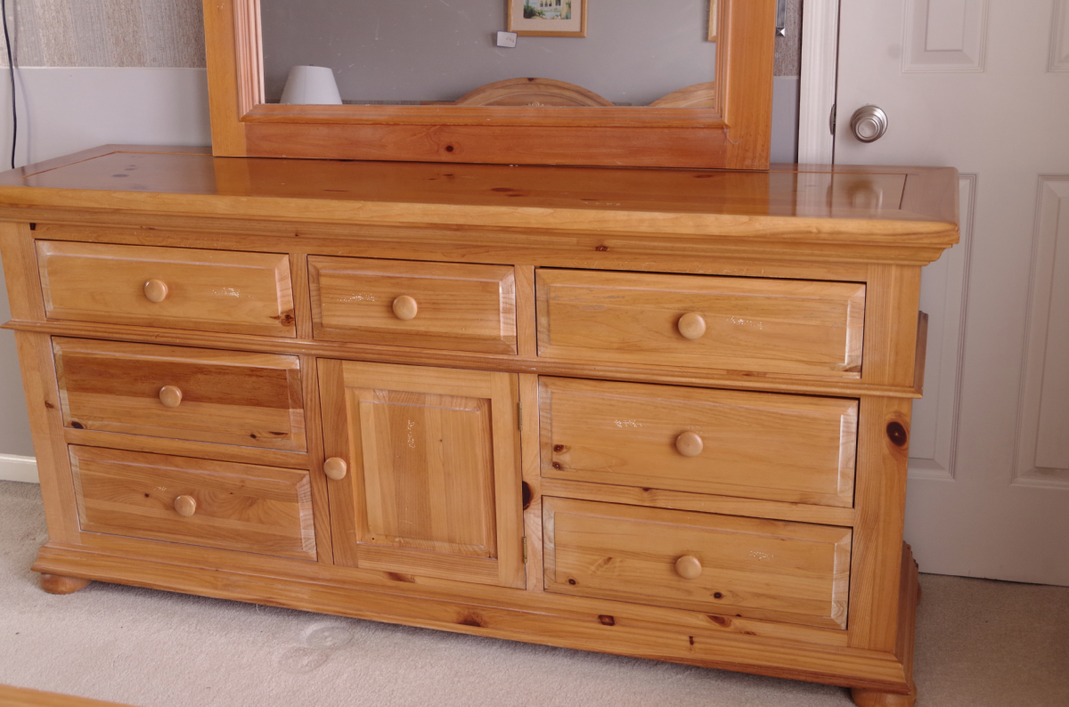 Broyhill "Fontana" Dresser and Mirror EBTH