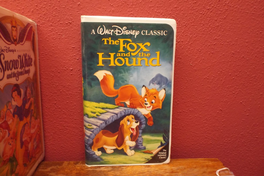 Six Disney VHS Cassette Tape Movies EBTH