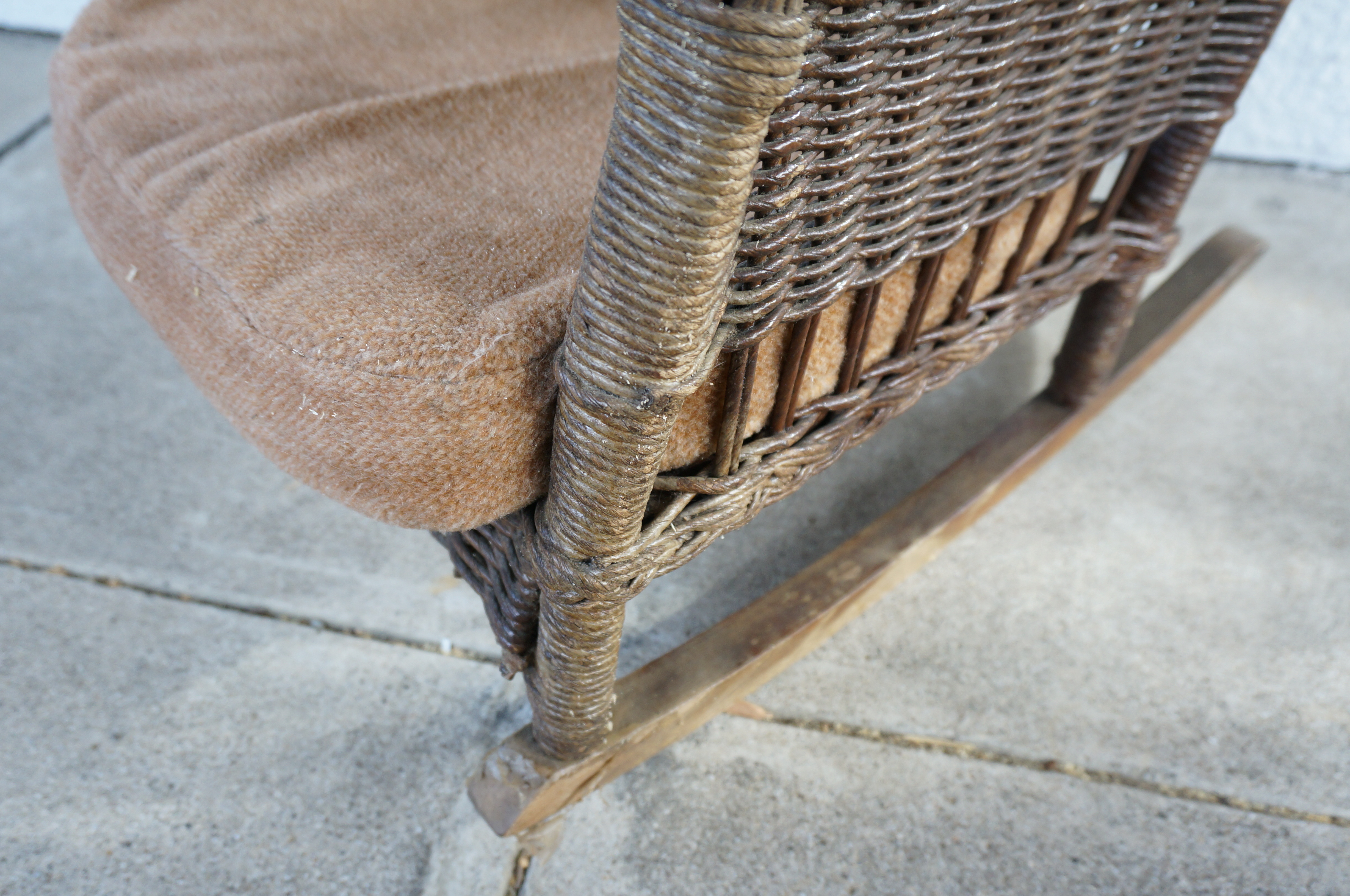 Child's Wicker Rocking Chair | EBTH