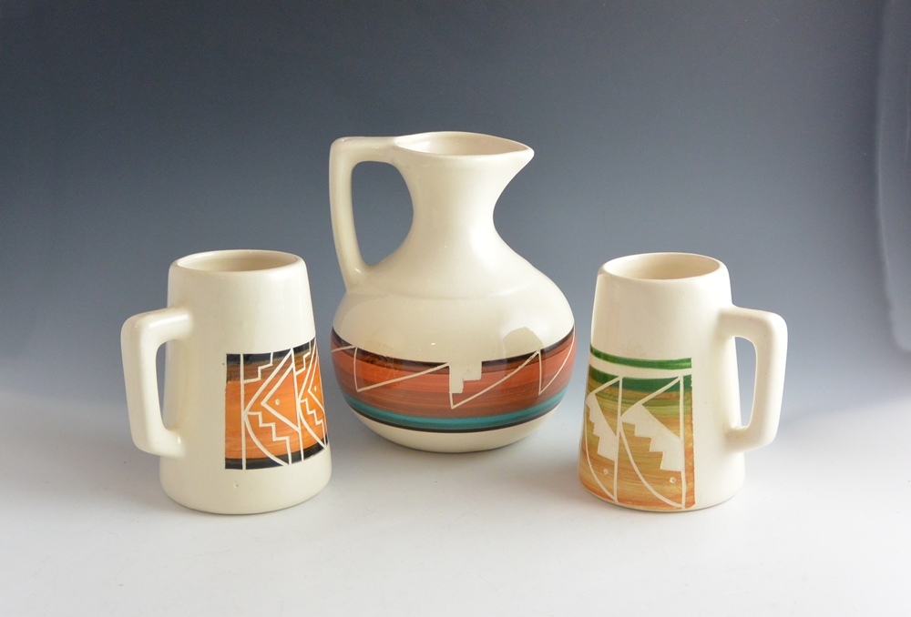 Ute Mountain Tribe Indian Pottery Signed Pitcher & Mugs | EBTH