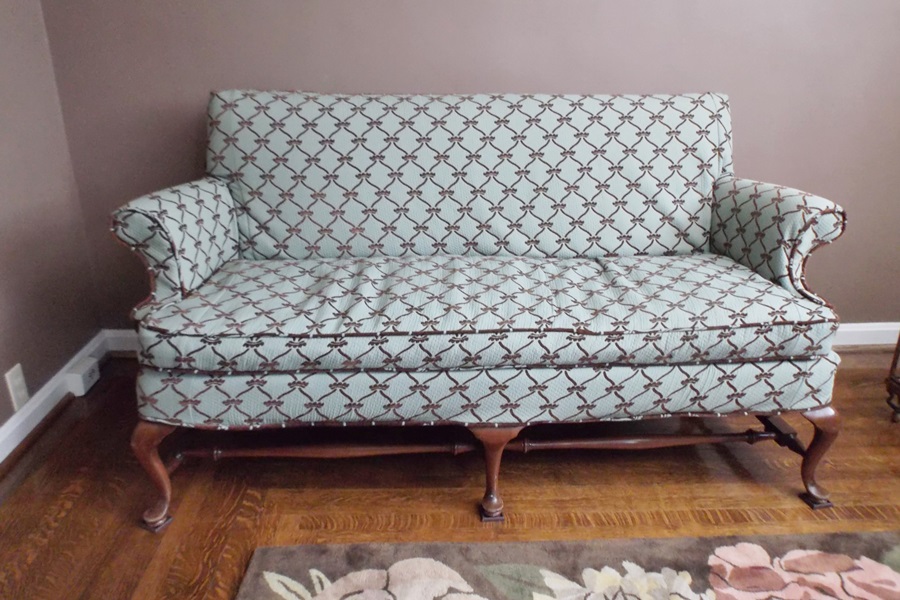Vintage Queen Anne Style Sofa With Custom Slipcover Ebth