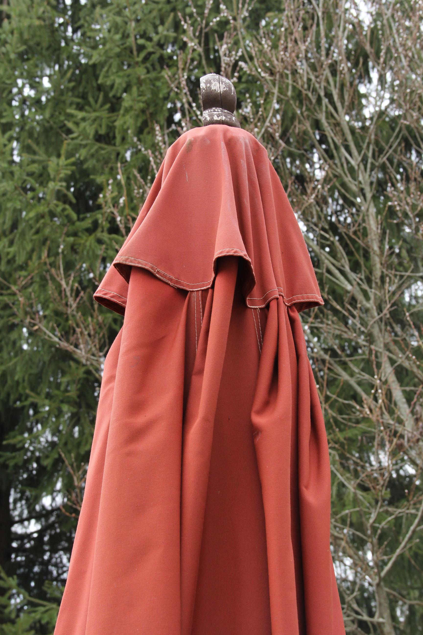 Eddie Bauer Table and Chairs EBTH