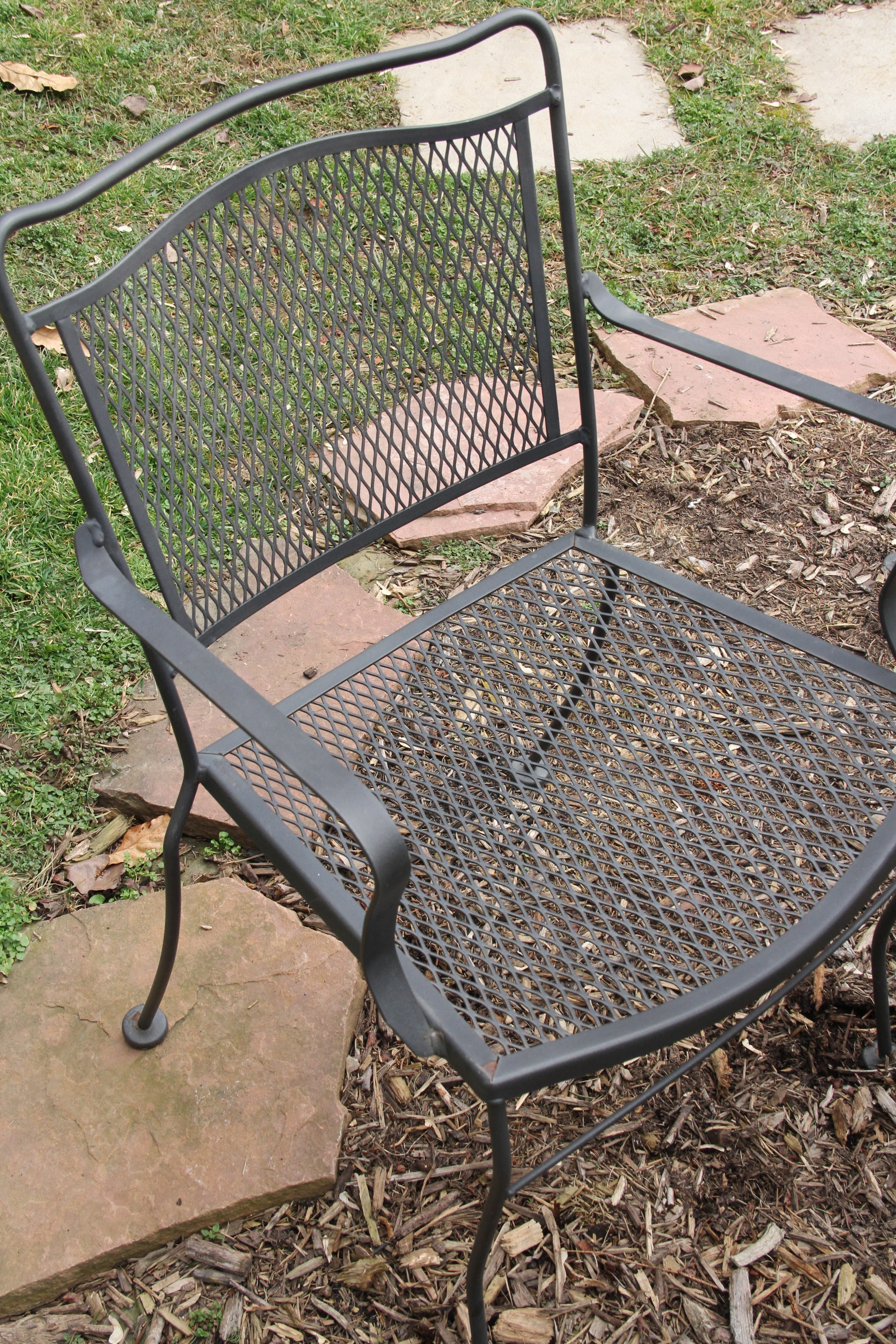 Eddie Bauer Table and Chairs EBTH