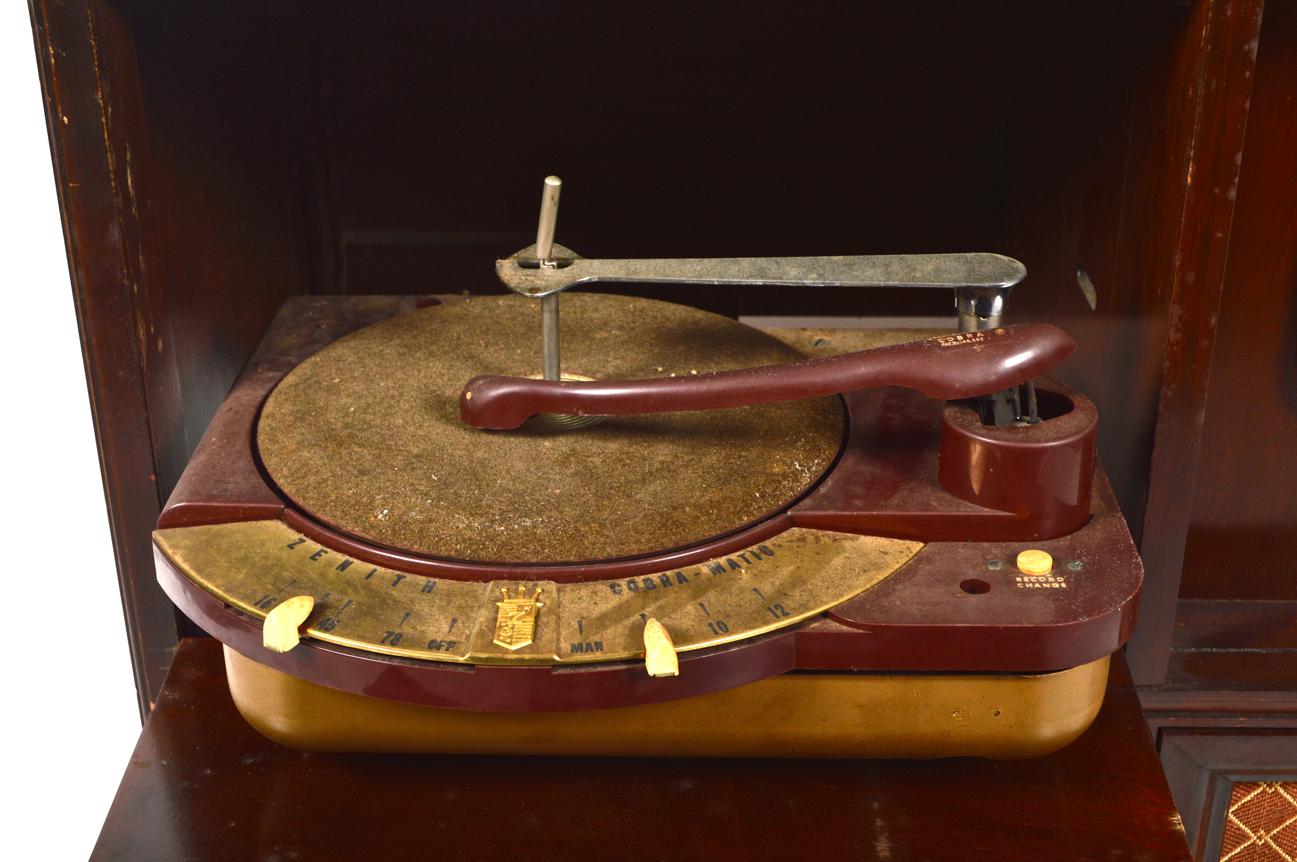 1950s Zenith Cobramatic Turntable And Radio EBTH