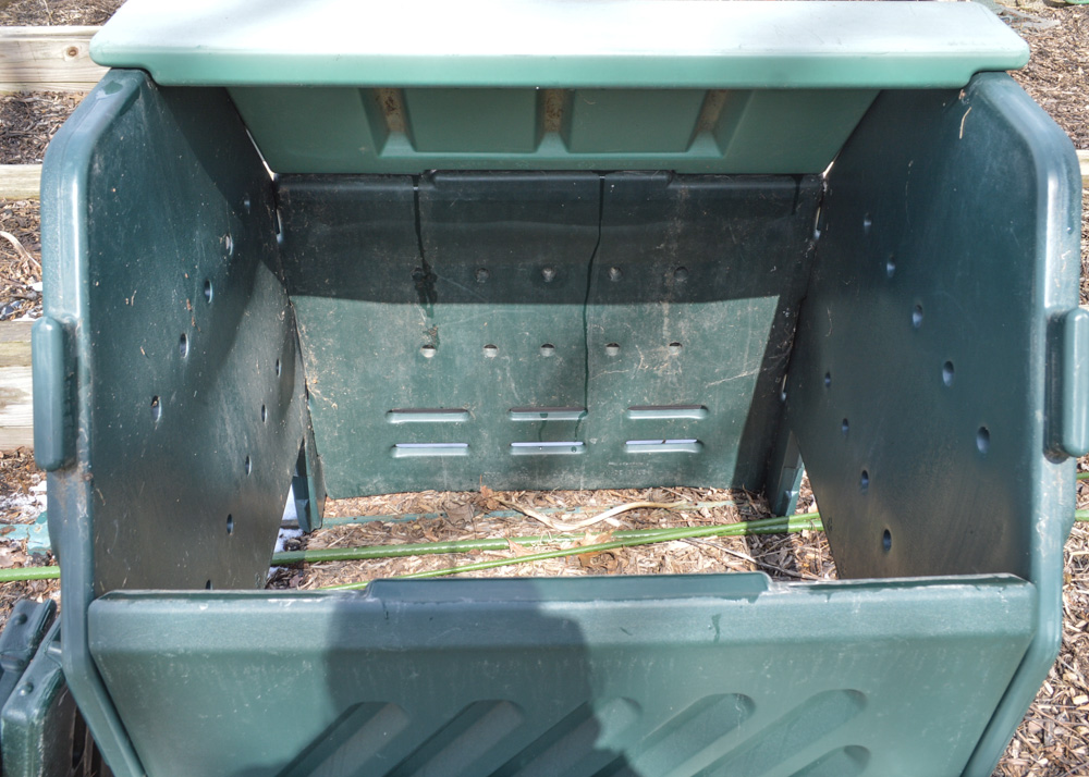 Rubbermaid Composting Bin EBTH