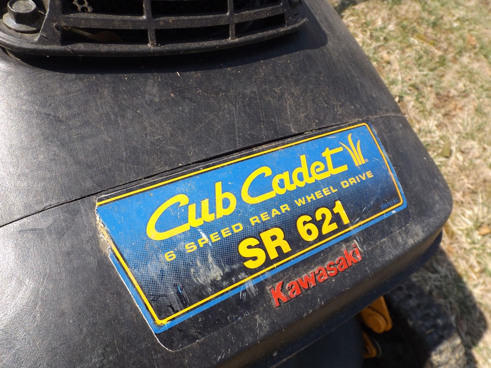Cub Cadet Kawasaki SR 621 6 Speed SelfPropelled Lawn Mower EBTH
