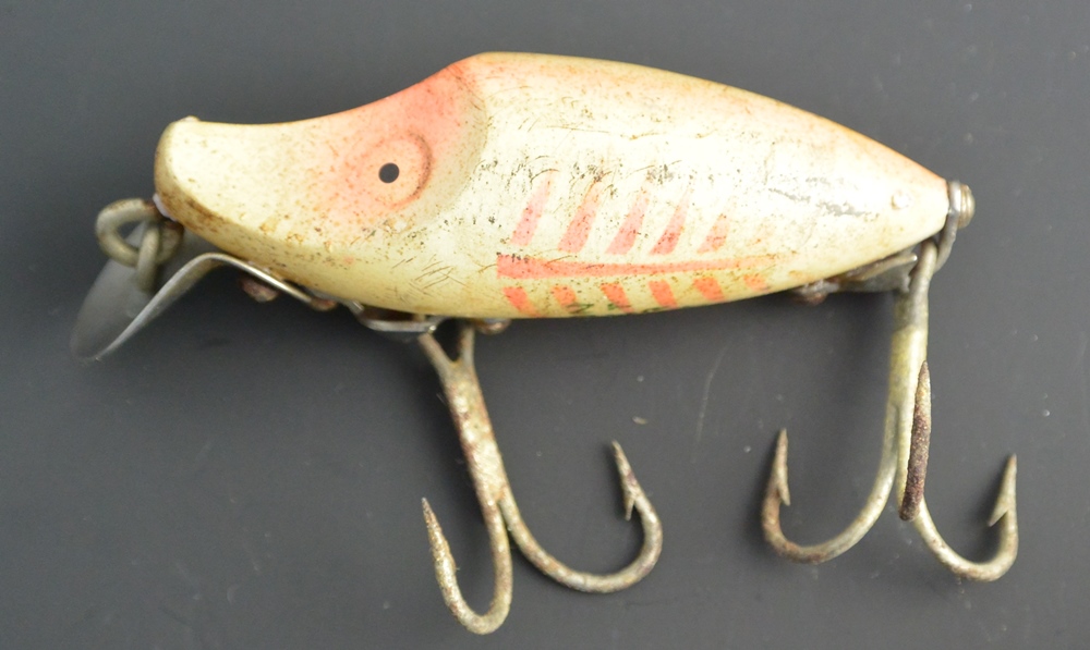 Three Vintage Heddon Fishing Lures EBTH