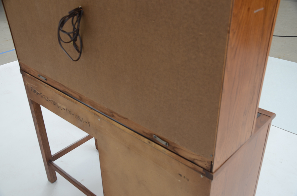 Young Hinkle Oak Desk with Hutch and Chair EBTH