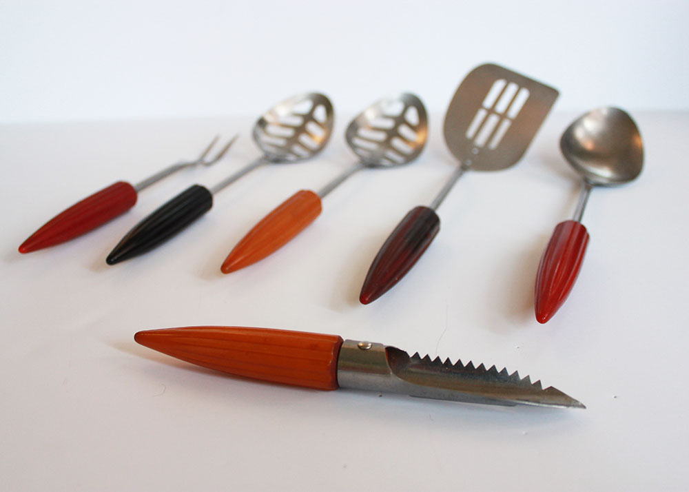 Vintage Bakelite Androck Cooking Utensils EBTH